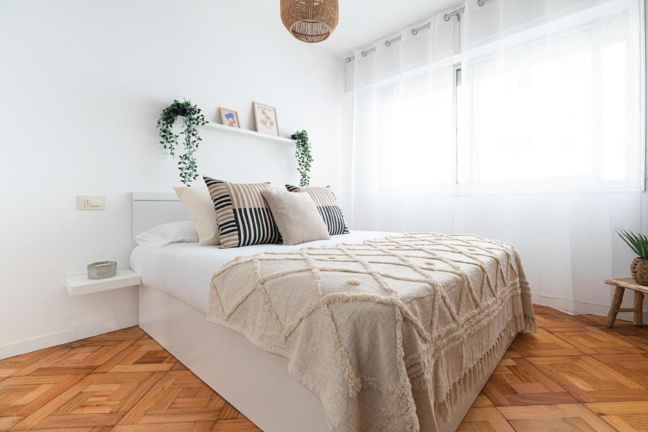 Moderno Apartamento Con Parking Apartment Vigo Luaran gambar
