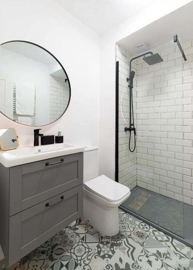 Moderno Apartamento Con Parking Apartment Vigo Luaran gambar